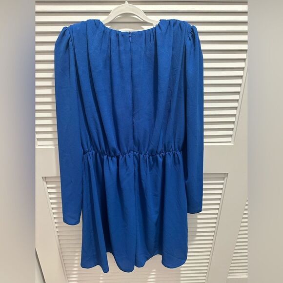 NWT Bloomingdale’s Aqua Pleaded Plunge Neckline Dress - Picture 6 of 6